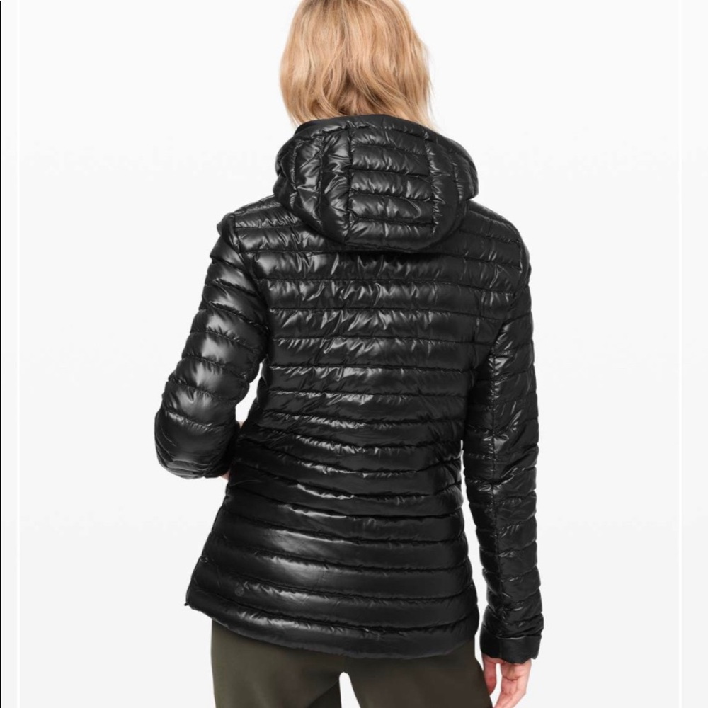 Lulu Lemon “pack it down” jacket